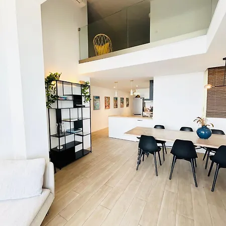 شقة Magnificent 140 Sqm Duplex With Panoramic Sea View *