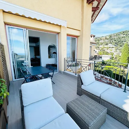 Magnificent 140 Sqm Duplex With Panoramic Sea View *